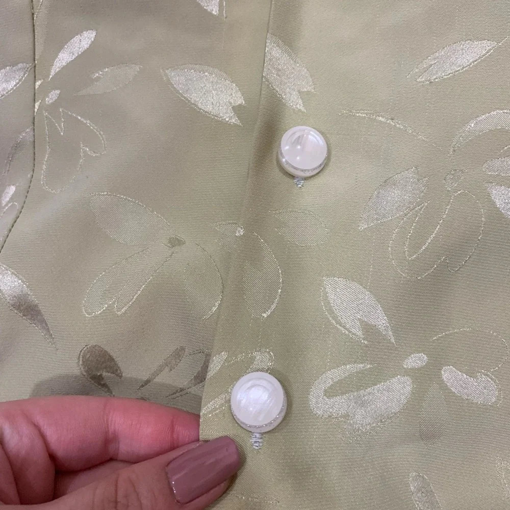Floral button down top